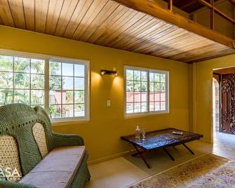 Gatehouse at The Springs - Chic Tropical Hideaway - Boquete
