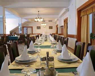 Hotel Mirni Kutak - Otocac - Sala de jantar