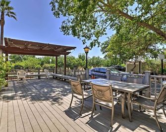 Remodeled & Cozy Gilroy Guest House Near Downtown! - Gilroy - Patio