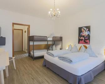 Gasthof Salurn - Salurn - Schlafzimmer