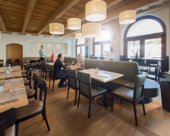 Hotel Oldinn - צ'סקי קרומלוב - מסעדה