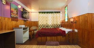 Hotel Assembly - Shillong - Bedroom