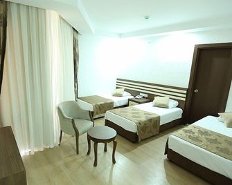 Olbia Hotel - אנטליה - חדר שינה