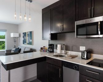 Residence Inn by Marriott Dayton Miamisburg - Springboro - Kitchen