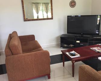 Malau Lodge - Nuku‘alofa - Living room