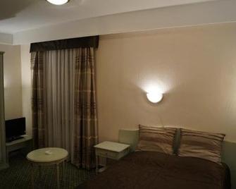 Hotel de l' Esplanade - Remich - Schlafzimmer