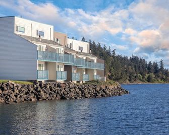 Whale watching mecca! - Port Townsend - Building