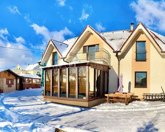 Vila Lesana - Vysoké Tatry - Building