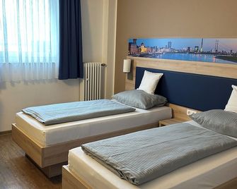 Hotel am Vogelsanger Weg - Düsseldorf - Slaapkamer