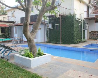 Banyan Tree Courtyard Hotel - Candolim - Pool