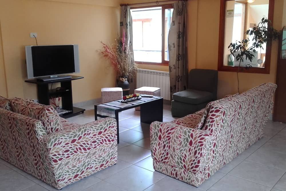 Hosteria Les Eclaireurs - אושואיה - סלון