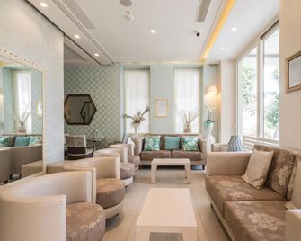 Hotel Principe - 卡托利卡 - 休閒室