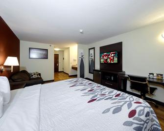 Red Roof Inn Osage Beach - Lake of the Ozarks - Osage Beach - Bedroom