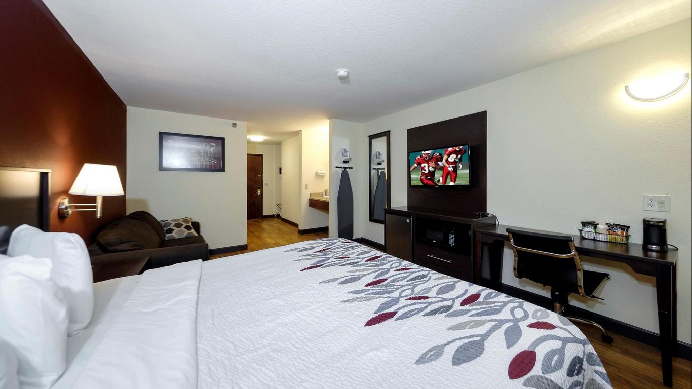 Red Roof Inn Osage Beach - Lake of the Ozarks