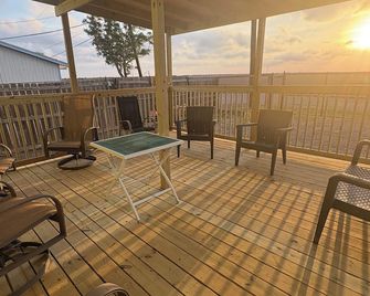 Peaceful & Serenity - Robstown - Balkon