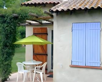 Résidence Vacances Fontenelle - Arles - Patio