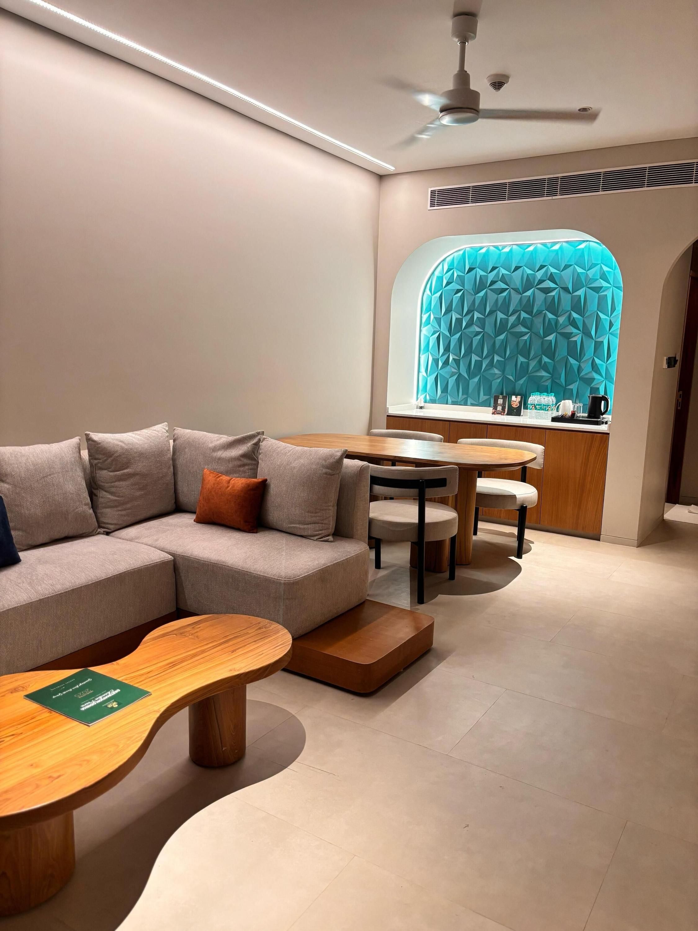 Swosti Premium Beach Resorts, Puri - פורי - טרקלין