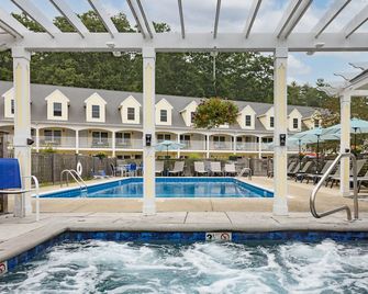 Admiral's Inn Resort - Ogunquit - Πισίνα