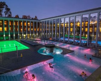 Herzlich Willkommen in der Ferienwohnung Fürstenbrise - Furstenwalde - Zwembad