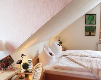 Hotel Grüner Baum - Stollberg - Bedroom