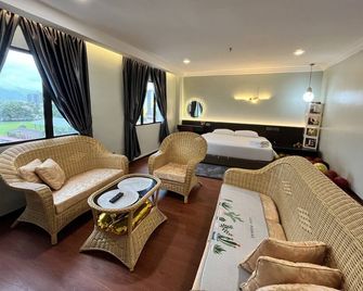 فاير بارك هوتل - إيبوه - غرفة نوم