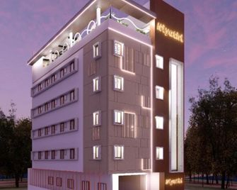 Hotel Niyathi - Erode - Building