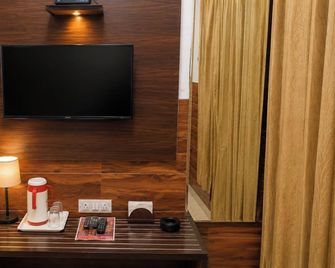 Hotel Atithi Palace - Sahāranpur - Bedroom