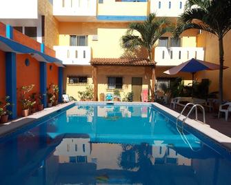 Hotel Bahía - La Manzanilla - Pool