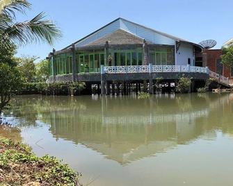 Sun & Sea Resort- Standard unit 22 - Huế - Gebäude