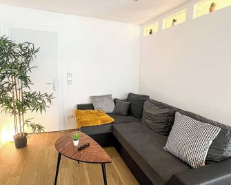 Familystay am Botanischen Garten - Berlin - Wohnzimmer