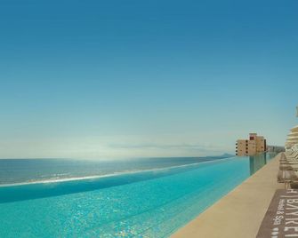 RH Bayren Hotel & Spa - Gandia - Pool