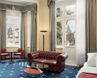 Spa Hotel Villa Smetana - Carlsbad - Living room