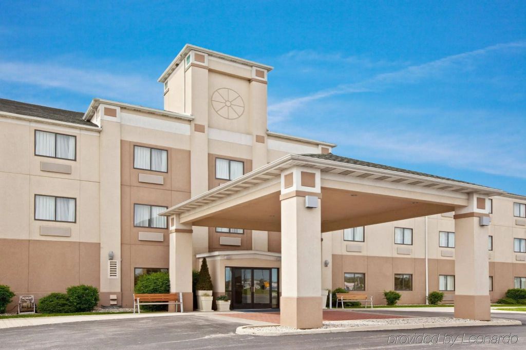 Holiday Inn Express Adrian By IHG - Adrian - Budova