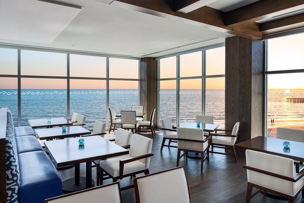 Welcoming Beach Hideaway Perfect for Sunny Relaxation - פורט מאיירס ביץ' - מסעדה