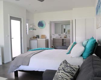 Private Studio Room - Gerringong - Bedroom