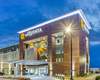 La Quinta Inn & Suites by Wyndham Sweetwater East - Sweetwater - Edificio