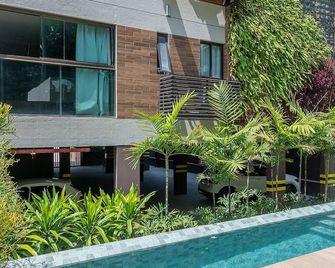 Residencial Praça Cinco - Porto de Galinhas - Building