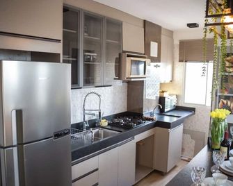 5 km from GRU Airport with garage and air conditioning - Sao Paulo - Kitchen