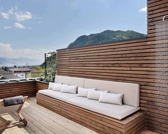 Hotel Schwarzschmied, a Member of Design Hotels - Lana - Balcony