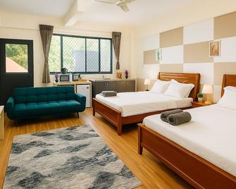 1-bedroom Studio aprtmt with AC, WiFi, Washer,Dryer located 5min Apia, on mainrd - Apia - Bedroom