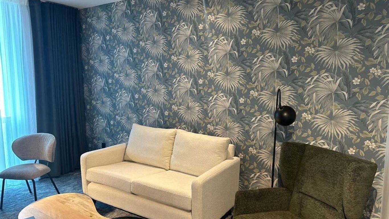 Pillo Hotel & Leisure Club