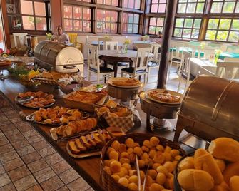 Mariá Plaza Hotel - Araçatuba - Buffet
