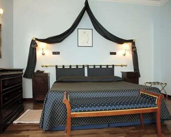 Hotel Villa Picena - Colli del tronto - Bedroom