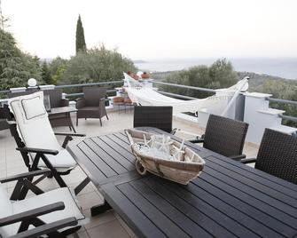 Harmony Villa, Relax And Enjoy The Stunning Sea View - Pligoni - Balcony