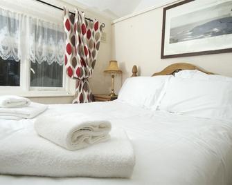 The Endeavour - Whitby - Bedroom