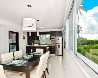 The Sanctuary @ Los Corales - Punta Cana - Dining room