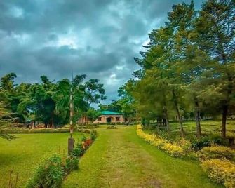 Sawasstika Eco Park Resort - Siliguri - Outdoors view