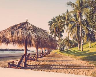 Paradise - Port Ixtapa Villa! Ocean View @ Exclusive Yacht Club - Ixtapa - Beach