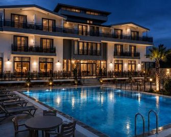 Çelik Thermal & Spa - Pamukkale - Bazén
