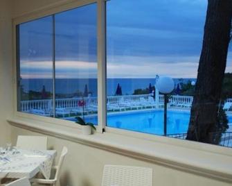 Residence Emarine - Peschici - Balkon